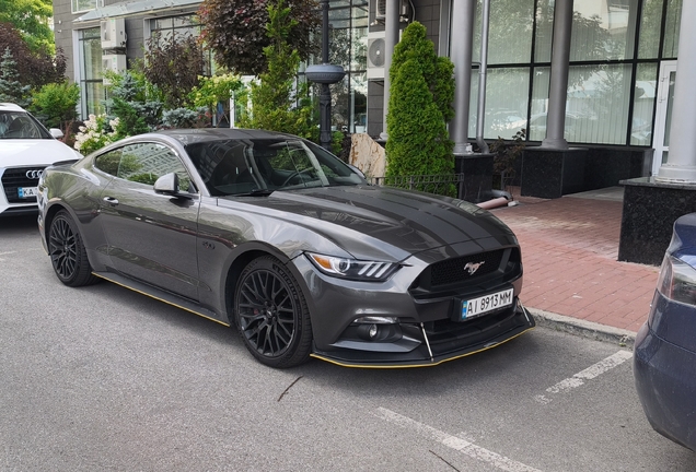 Ford Mustang GT 2015