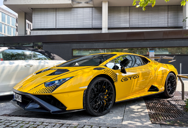 Lamborghini Huracán LP640-2 STO