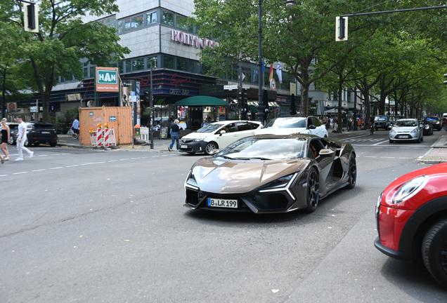 Lamborghini Revuelto