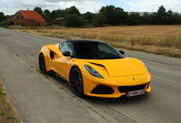 Lotus Emira