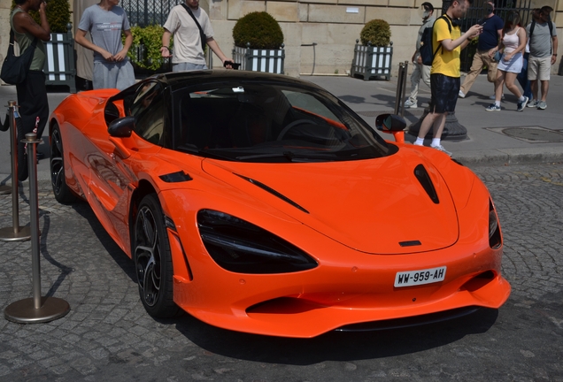 McLaren 750S Spider