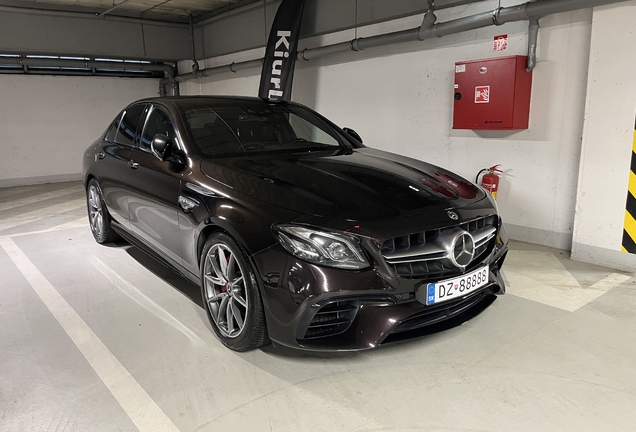 Mercedes-AMG E 63 S W213
