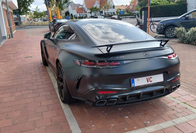 Mercedes-AMG GT 63 C192