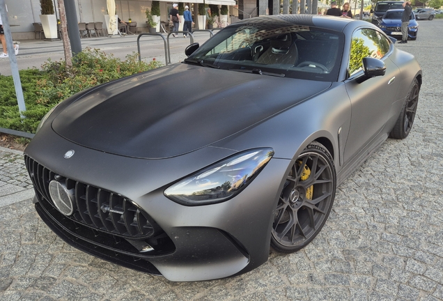 Mercedes-AMG GT 63 C192