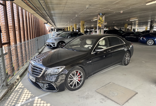 Mercedes-AMG S 63 V222