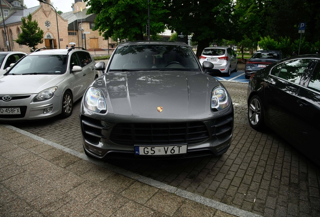 Porsche 95B Macan Turbo MkI