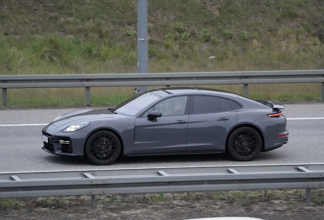 Porsche 972 Panamera GTS MkI