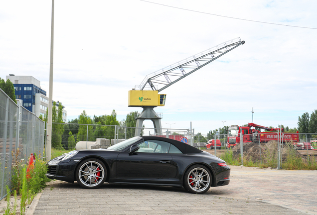 Porsche 991 Carrera 4S Cabriolet MkII