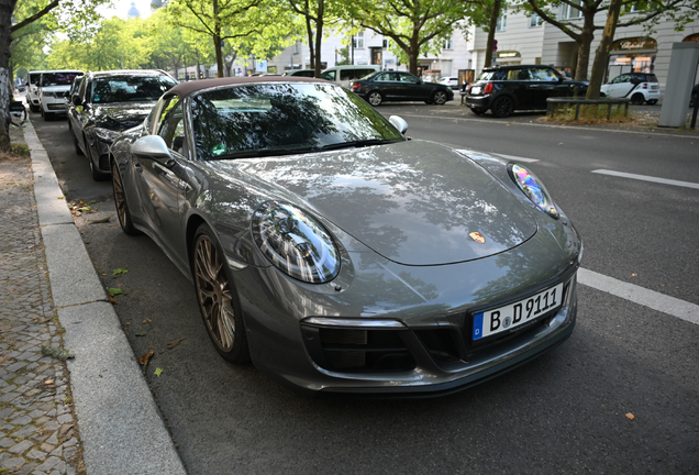 Porsche 991 Targa 4 GTS MkII Exclusive Manufaktur Edition