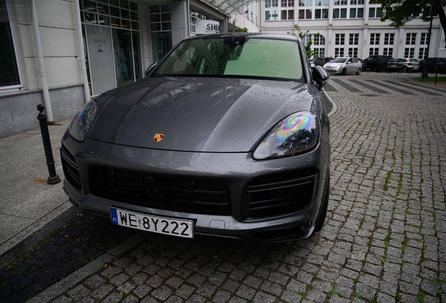 Porsche Cayenne Coupé Turbo E-Hybrid