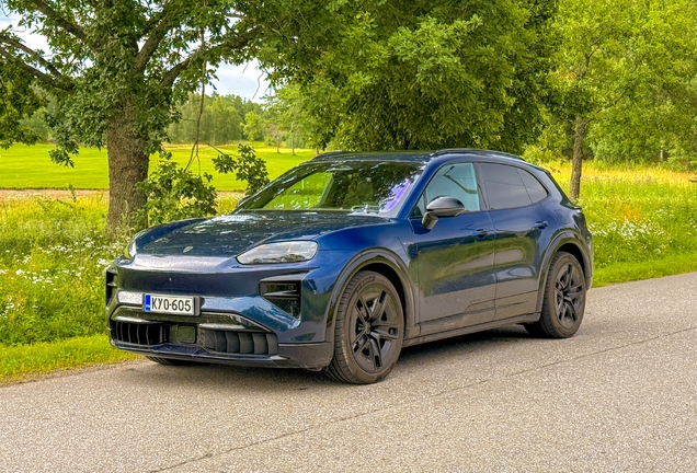 Porsche Cayenne Turbo Electric