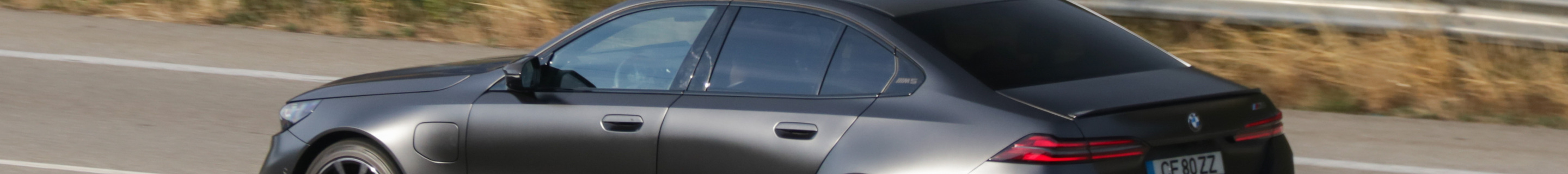 BMW M5 G90