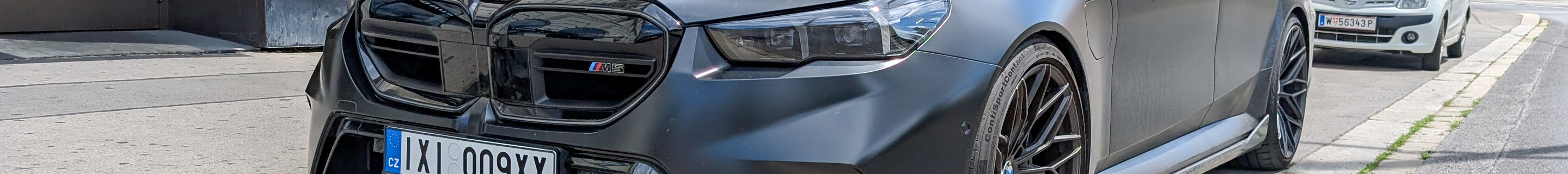 BMW M5 G90