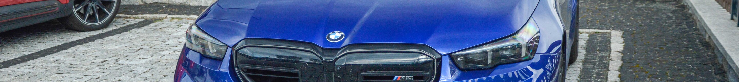 BMW M5 G90