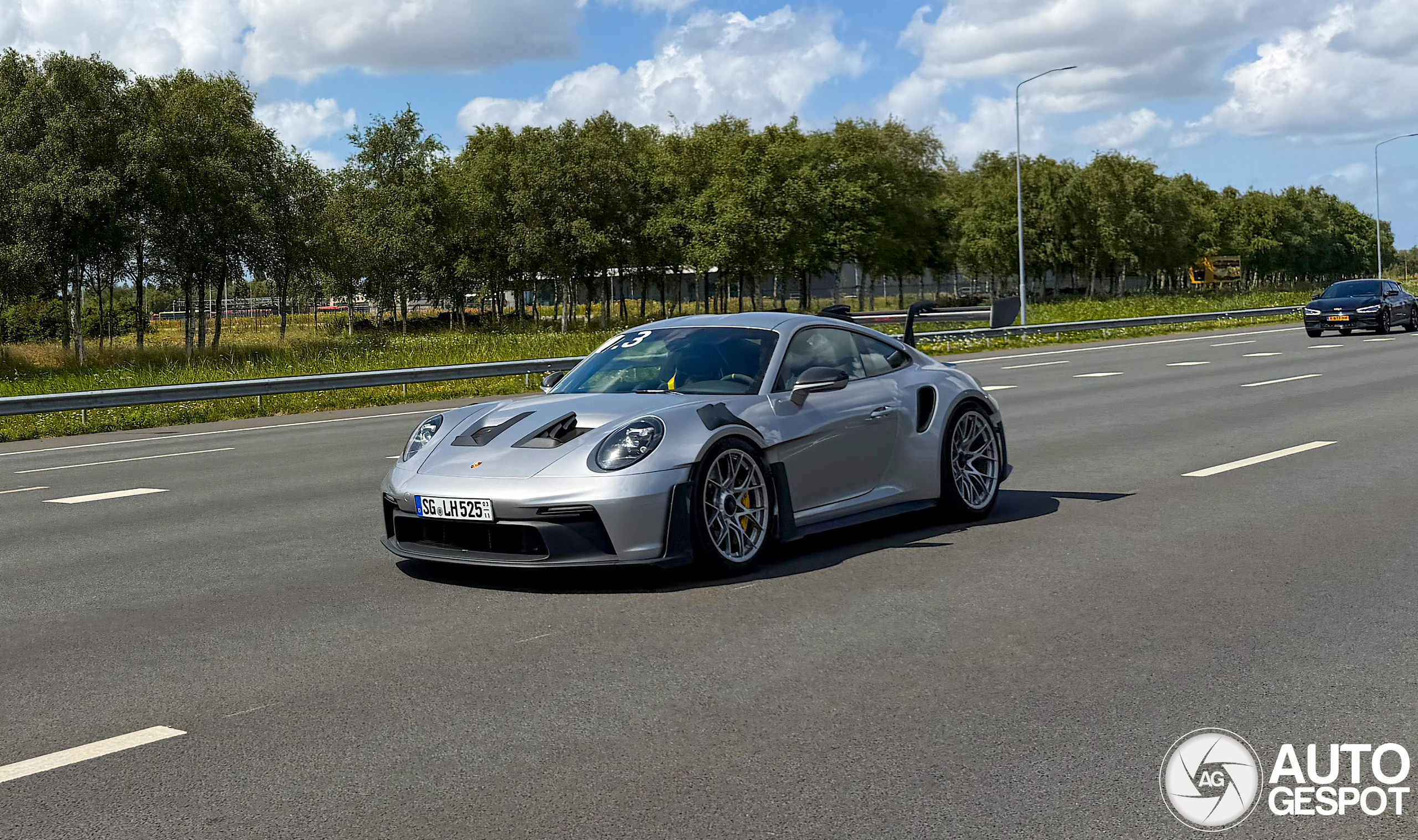 Porsche 992 GT3 RS MkI