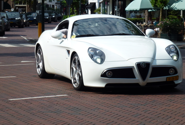 Alfa Romeo 8C Competizione