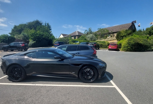 Aston Martin DBS Superleggera
