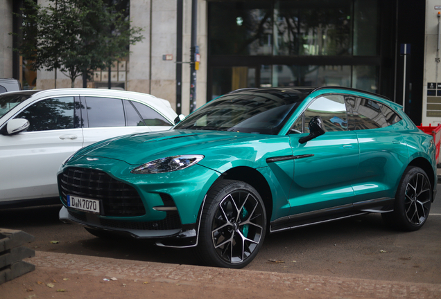 Aston Martin DBX707 AMR Edition