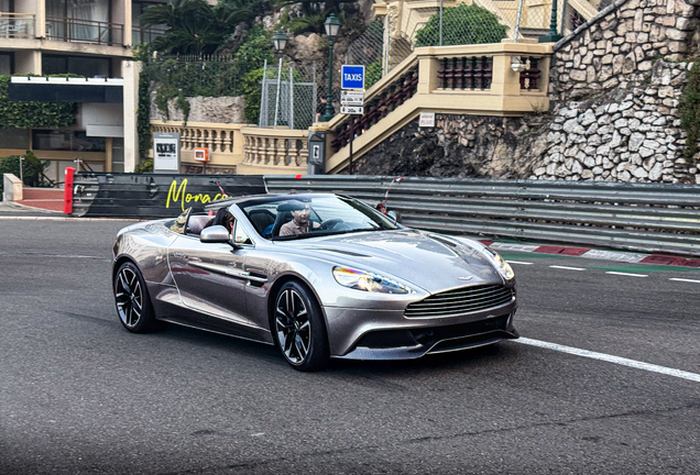 Aston Martin Vanquish Volante
