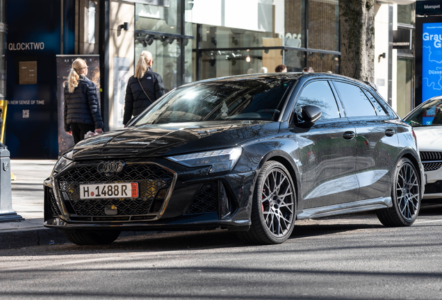 Audi RS3 Sportback 8Y 2025