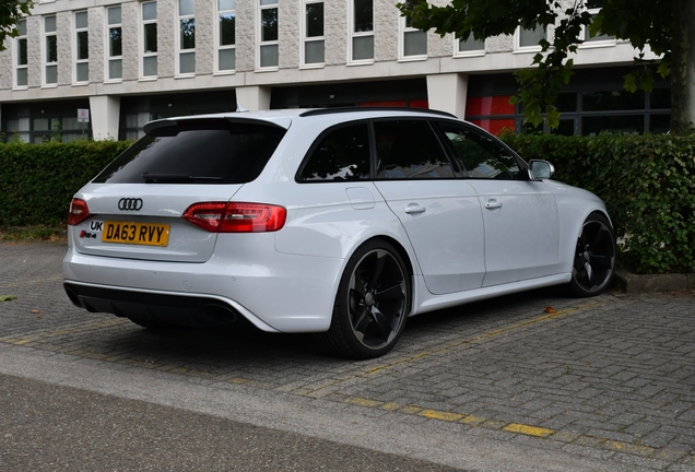 Audi RS4 Avant B8