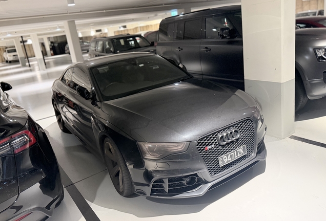 Audi RS5 B8 2012