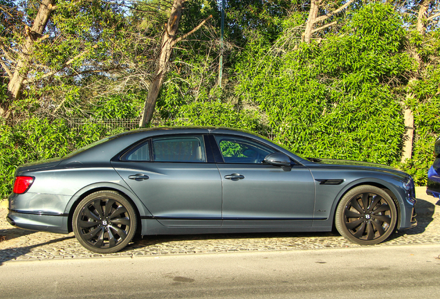 Bentley Flying Spur Hybrid Azure