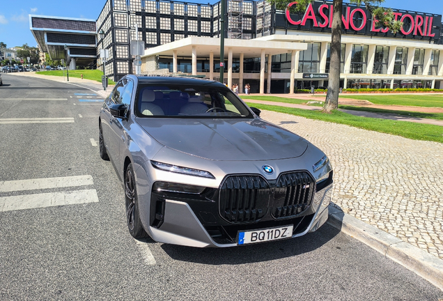 BMW M760e xDrive