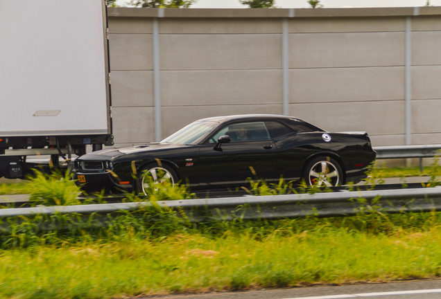 Dodge Challenger SRT-8 392
