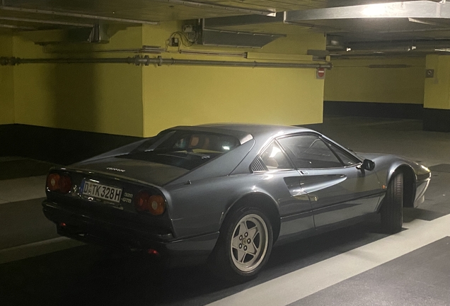Ferrari 328 GTB