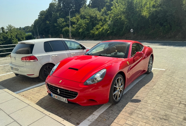 Ferrari California