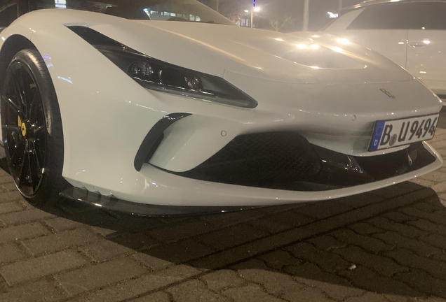 Ferrari F8 Spider