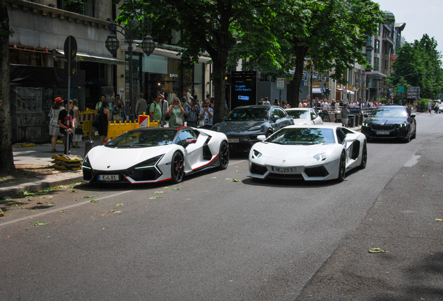 Lamborghini Aventador LP700-4