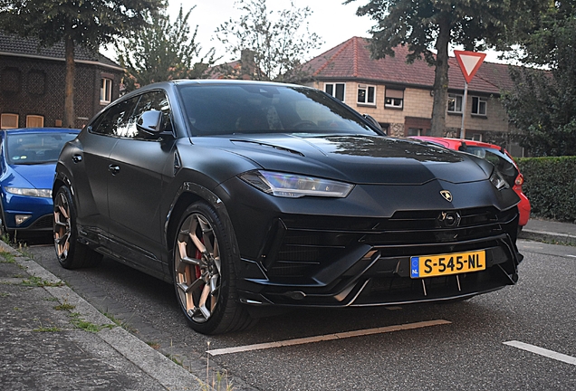 Lamborghini Urus Performante