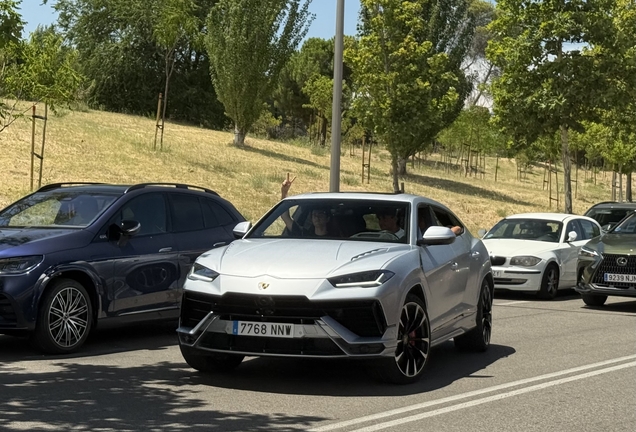 Lamborghini Urus S