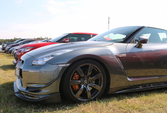 Nissan GT-R 2014