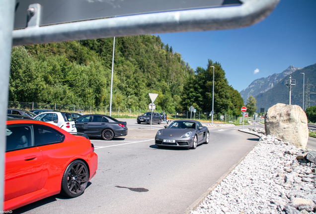 Porsche 718 Cayman S