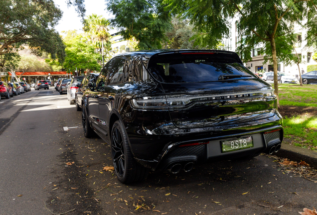 Porsche 95B Macan GTS MkIII