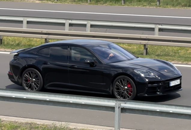 Porsche 972 Panamera GTS MkI