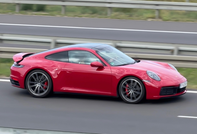 Porsche 992 Carrera 4S MkI
