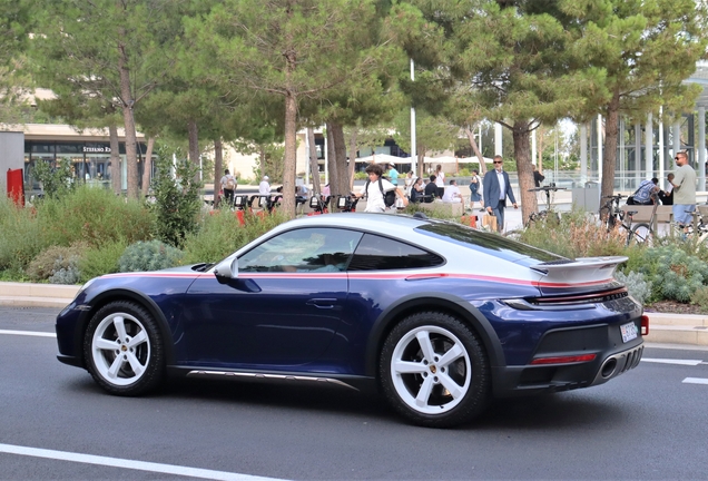 Porsche 992 Dakar