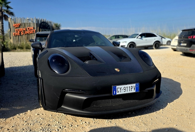 Porsche 992 GT3 RS MkI Weissach Package