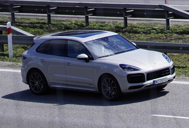 Porsche 9YA Cayenne GTS MkI