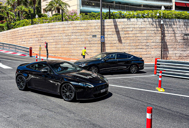 Aston Martin V12 Vantage S