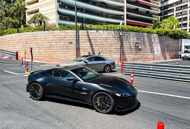 Aston Martin V8 Vantage Formula 1 Edition