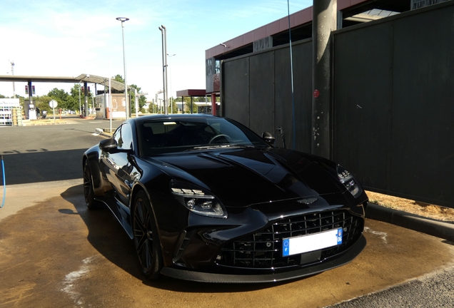 Aston Martin Vantage 2024