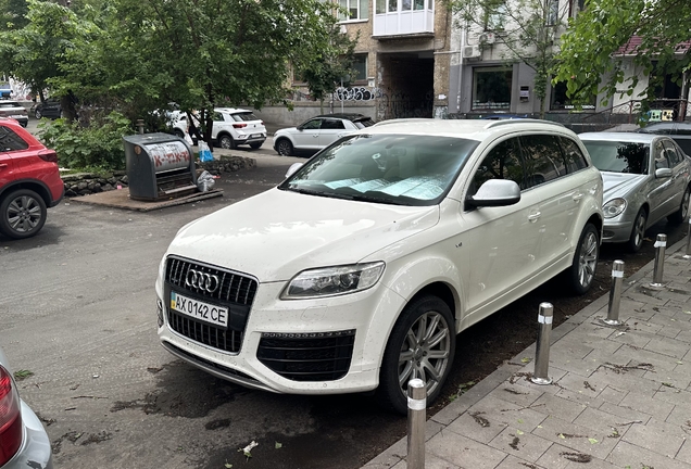 Audi Q7 V12 TDI