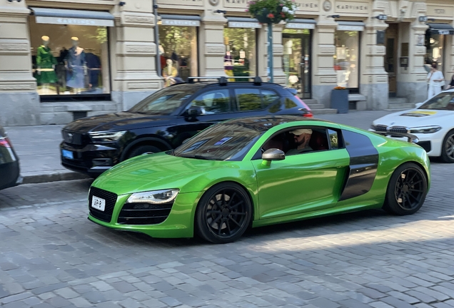Audi R8 V10