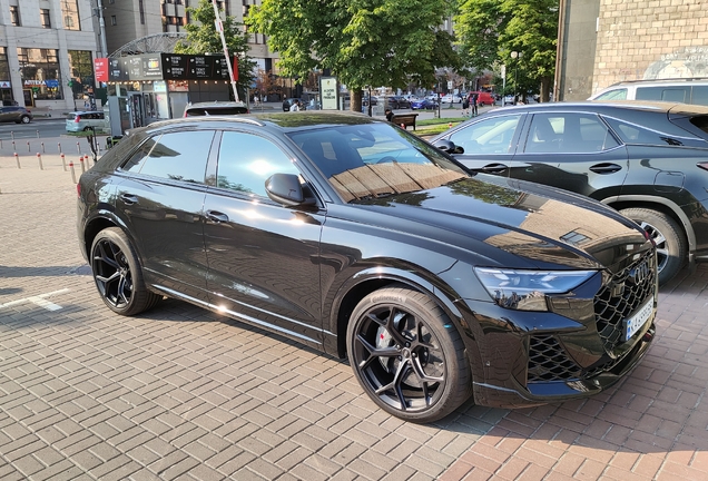 Audi RS Q8 2024