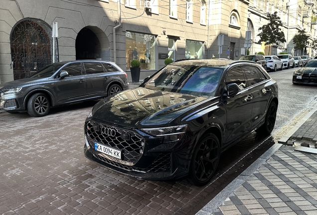 Audi RS Q8 2024